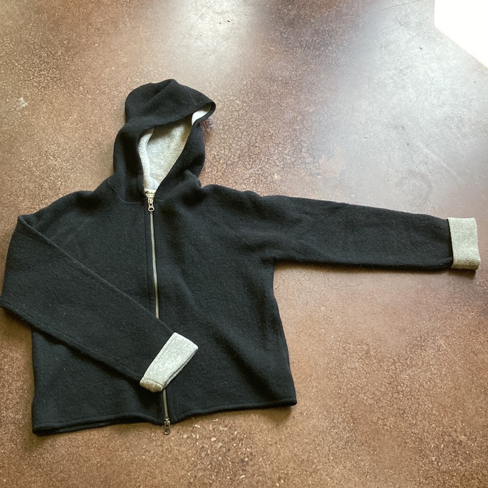 Hooded zip-up jacket/sweater